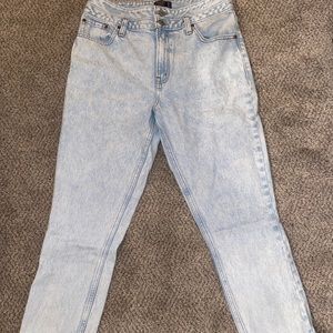 Abercrombie Boyfriend Jeans